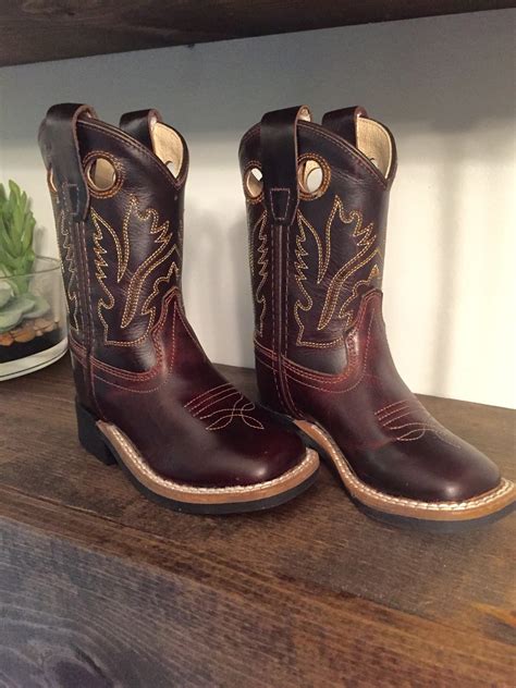 are cavenders boots good quality